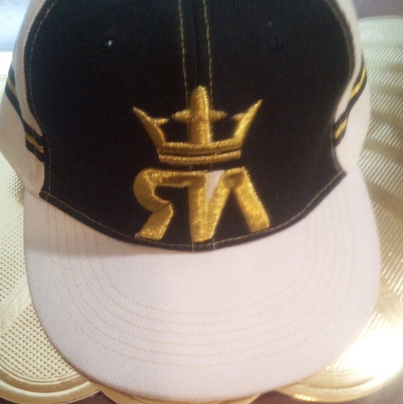 RED APE HIP HOP STYLE White with Black front Gold Red Ape Embroidered In… - Picture 1 of 4